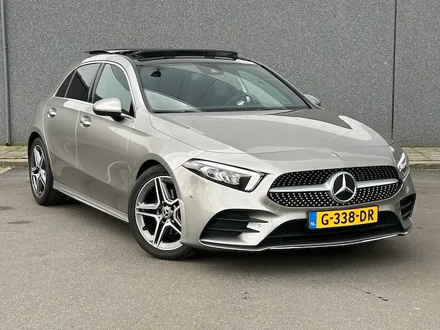 Mercedes-benz a-klasse 180 business solution amg | g-338-dr - afbeelding 23 van  34