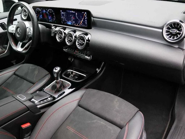 Mercedes-benz a-klasse 180 business solution amg | l-490-nk - afbeelding 9 van  12