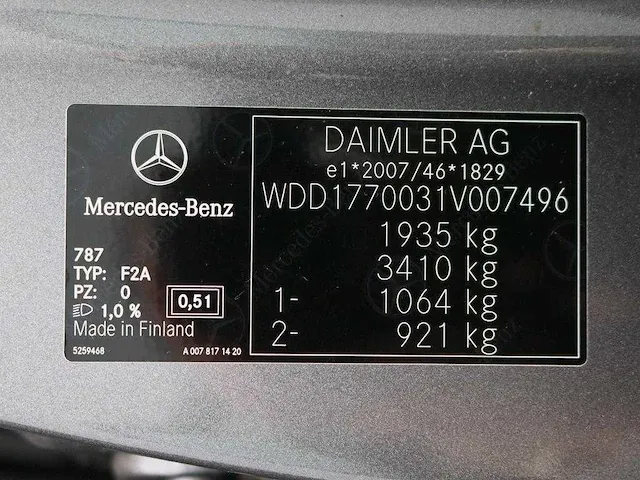 Mercedes-benz a-klasse 180 d business solution amg | xf-952-n - afbeelding 2 van  39