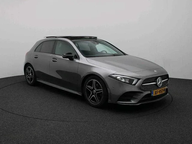 Mercedes-benz a-klasse 180 d business solution amg | xf-952-n - afbeelding 12 van  39