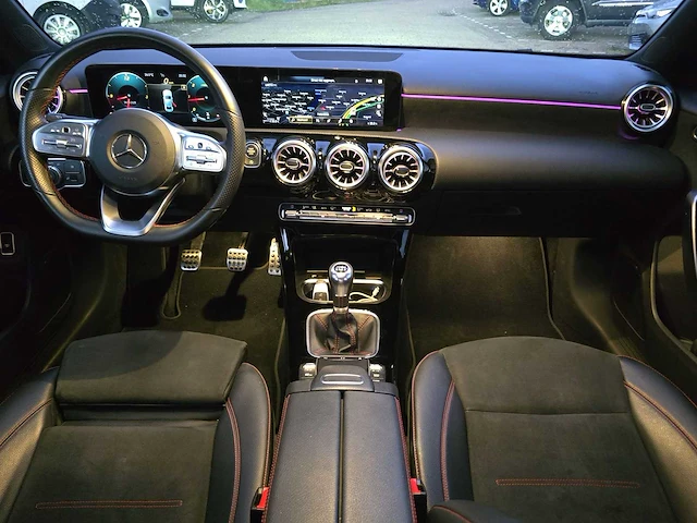 Mercedes-benz a-klasse 180 d premium plus 2022 | n-916-tr - afbeelding 20 van  28