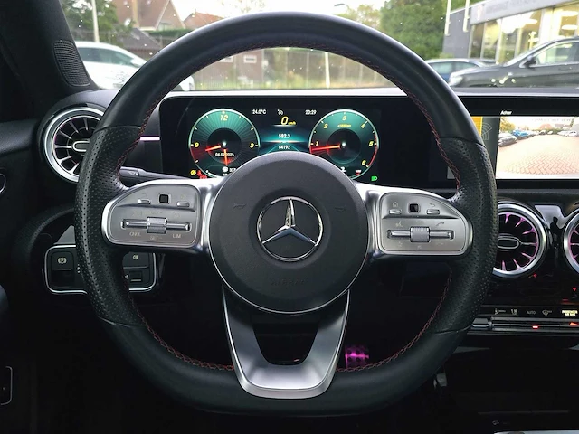 Mercedes-benz a-klasse 180 d premium premium plus 2022 | n-916-tr - afbeelding 8 van  28