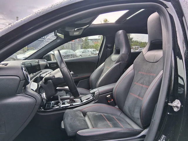 Mercedes-benz a-klasse 180 premium plus 2019 | glr-83-r - afbeelding 2 van  40