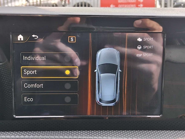 Mercedes-benz a-klasse 180 premium plus 2019 | glr-83-r - afbeelding 26 van  40