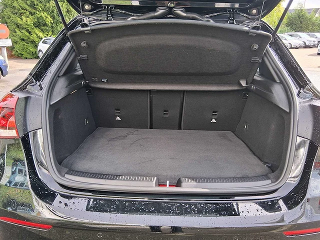 Mercedes-benz a-klasse 180 premium plus 2019 | glr-83-r - afbeelding 28 van  40