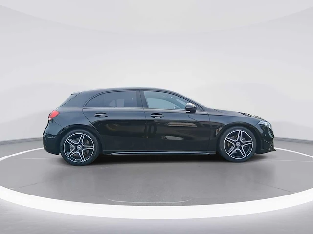 Mercedes-benz a-klasse 180 premium plus 2019 | glr-83-r - afbeelding 40 van  40