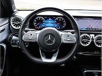 Mercedes-benz a-klasse 200 amg line automaat 2022 fabrieksgarantie - afbeelding 10 van  33