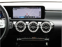 Mercedes-benz a-klasse 200 amg line automaat 2022 fabrieksgarantie - afbeelding 13 van  33