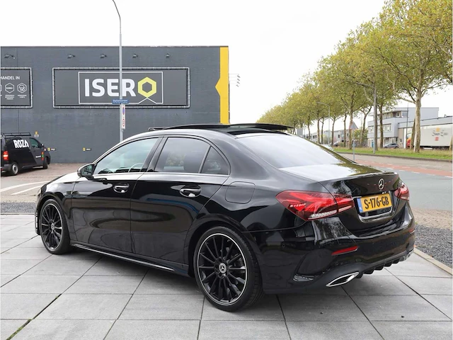 Mercedes-benz a-klasse 200 amg line automaat 2022 fabrieksgarantie - afbeelding 23 van  33