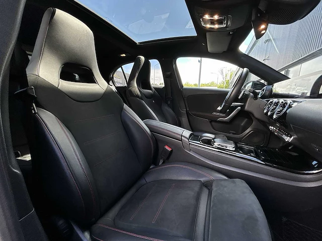 Mercedes-benz a-klasse 200 business solution amg | tp-857-n - afbeelding 25 van  26