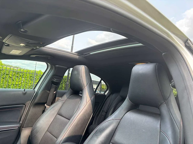 Mercedes-benz a-klasse 200 cdi ambition 2013 | 37-zsr-7 - afbeelding 3 van  15