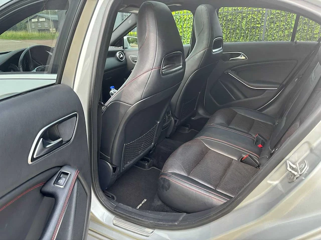 Mercedes-benz a-klasse 200 cdi ambition 2013 | 37-zsr-7 - afbeelding 12 van  15