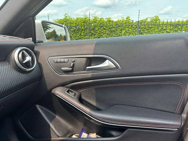 Mercedes-benz a-klasse 200 cdi ambition 2013 | 37-zsr-7 - afbeelding 15 van  15