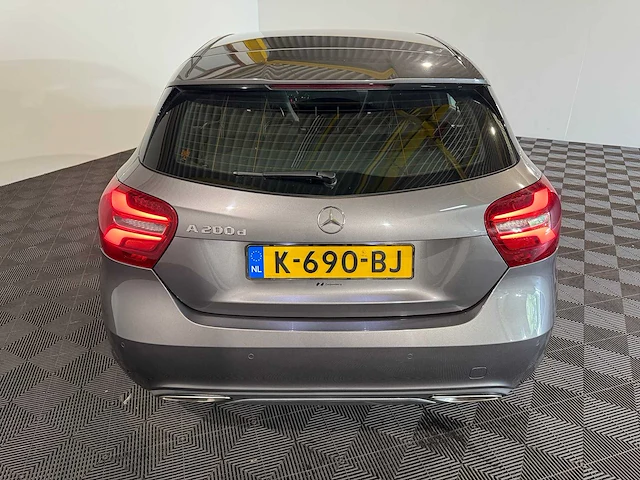 Mercedes-benz a-klasse 200 d sport edition, k-690-bj - afbeelding 8 van  14