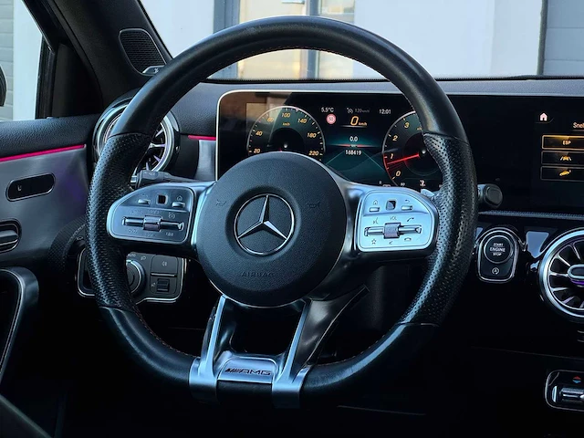 Mercedes-benz a-klasse 220 launch edition prem. plus car 2019 | xz-657-j - afbeelding 5 van  24