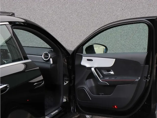 Mercedes-benz a-klasse 250 e premium | t-036-zv - afbeelding 40 van  52