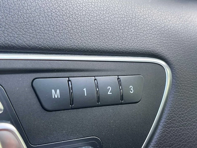 Mercedes-benz a-klasse amg 45 4matic car 2018 | j-485-nz - afbeelding 13 van  48