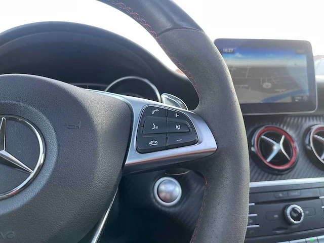 Mercedes-benz a-klasse amg 45 4matic car 2018 | j-485-nz - afbeelding 26 van  48