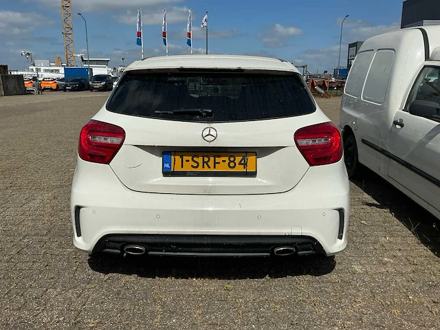 Mercedes-benz a-klasse personenauto (1-srf-84) - afbeelding 11 van  15