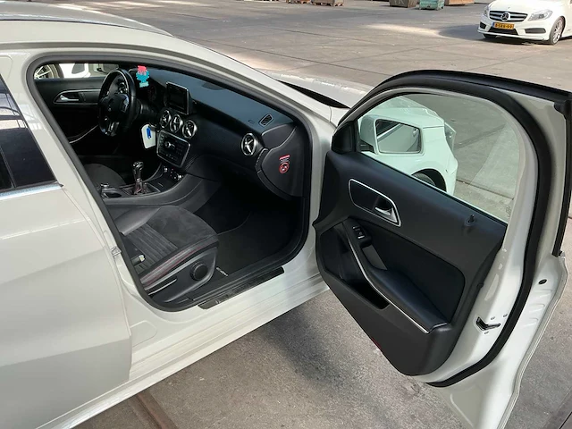 Mercedes-benz a-klasse personenauto (3-slv-58) - afbeelding 5 van  25
