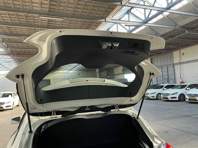 Mercedes-benz a-klasse personenauto (3-slv-58) - afbeelding 10 van  25
