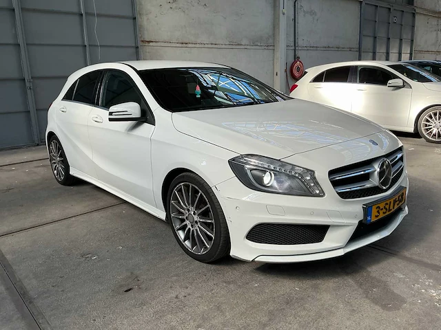 Mercedes-benz a-klasse personenauto (3-slv-58) - afbeelding 19 van  25
