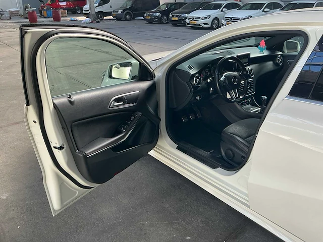 Mercedes-benz a-klasse personenauto (3-slv-58) - afbeelding 22 van  25