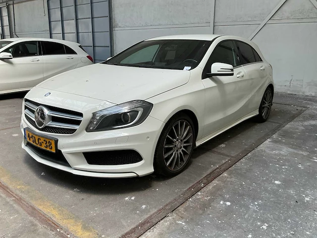 Mercedes-benz a-klasse personenauto (4-slg-38) - afbeelding 1 van  25