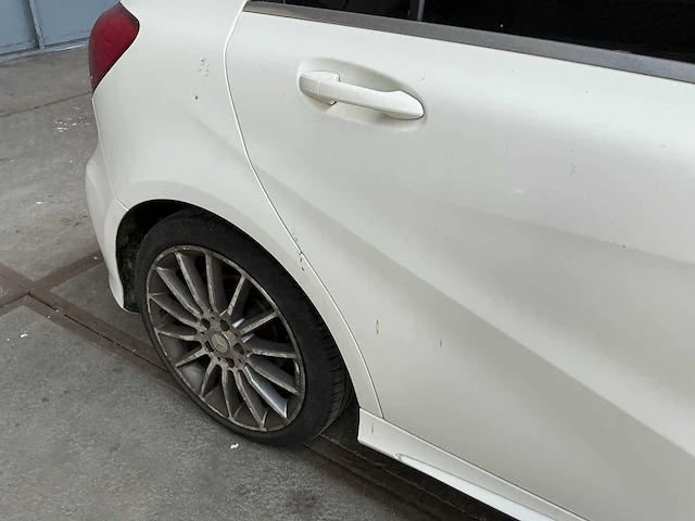 Mercedes-benz a-klasse personenauto (6-sts-62) - afbeelding 15 van  26