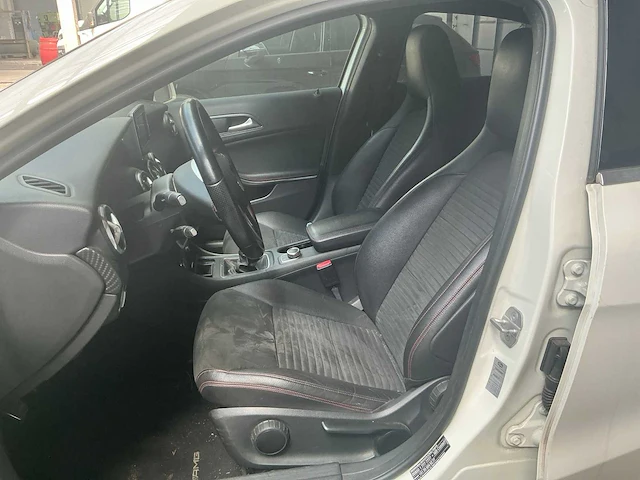 Mercedes-benz a-klasse personenauto (6-sts-62) - afbeelding 24 van  26