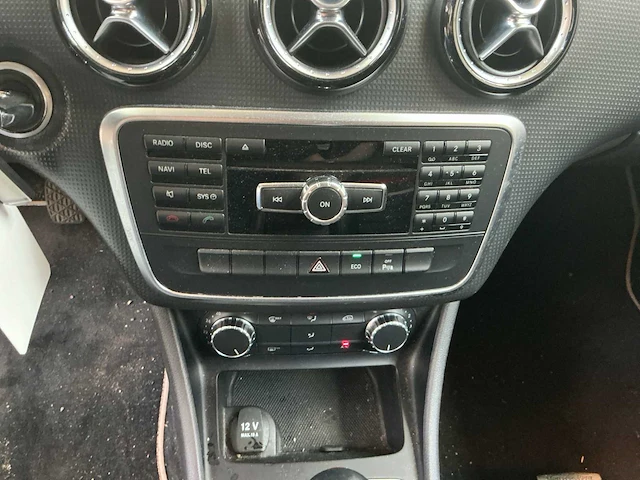 Mercedes-benz a-klasse personenauto (8-ktz-15) - afbeelding 2 van  26