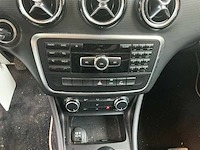 Mercedes-benz a-klasse personenauto (8-ktz-15) - afbeelding 2 van  26