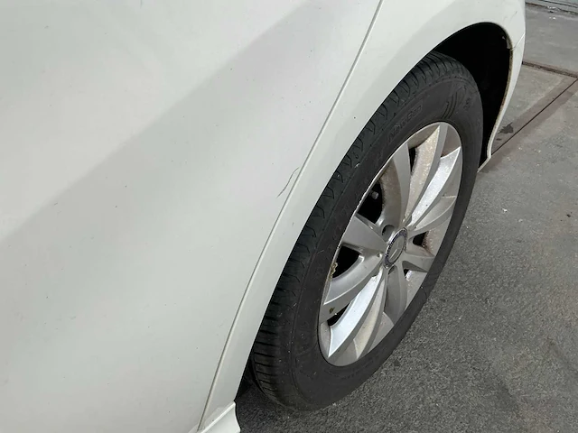 Mercedes-benz a-klasse personenauto (8-ktz-15) - afbeelding 11 van  26