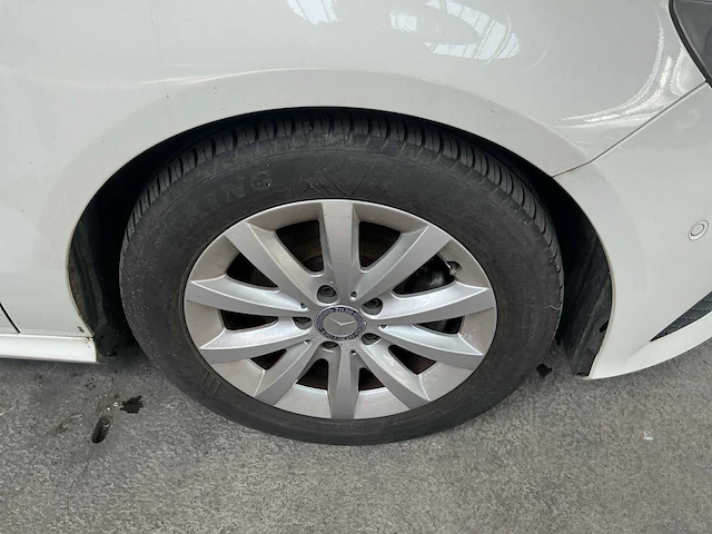 Mercedes-benz a-klasse personenauto (8-ktz-15) - afbeelding 16 van  26