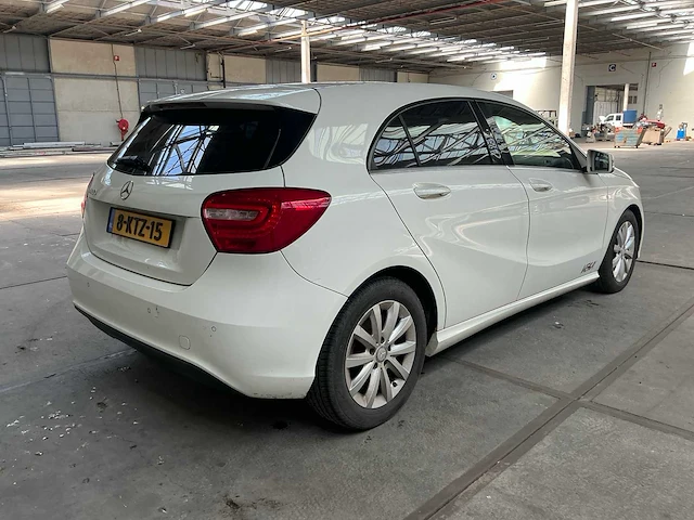 Mercedes-benz a-klasse personenauto (8-ktz-15) - afbeelding 21 van  26