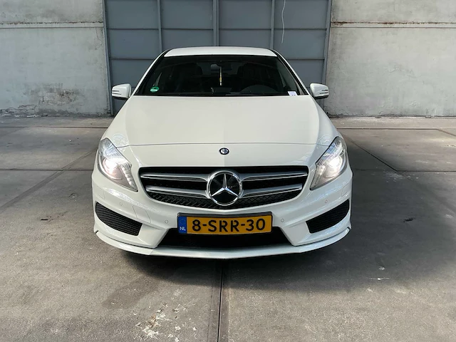 Mercedes-benz a-klasse personenauto (8-srr-30) - afbeelding 12 van  27