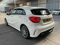 Mercedes-benz a-klasse personenauto (8-srr-30) - afbeelding 23 van  27