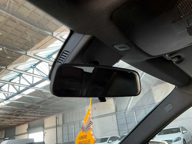 Mercedes-benz a-klasse personenauto (8-srr-99) - afbeelding 4 van  29
