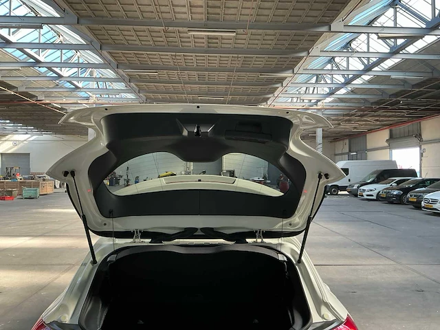 Mercedes-benz a-klasse personenauto (8-srr-99) - afbeelding 13 van  29