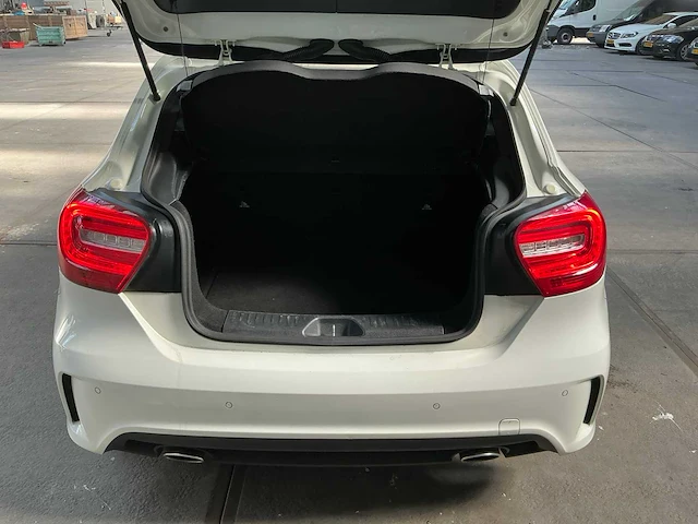 Mercedes-benz a-klasse personenauto (8-srr-99) - afbeelding 14 van  29