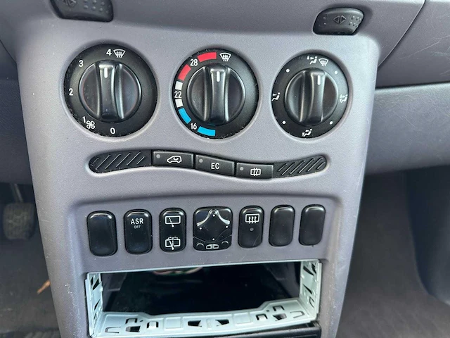 Mercedes-benz a140 classic airco, 22-gg-xz - afbeelding 8 van  17