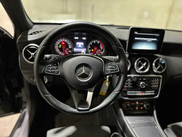Mercedes-benz a160 ambition 102pk 2016 a-klasse, jg-757-p - afbeelding 11 van  41