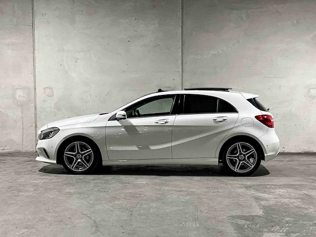 Mercedes-benz a160 ambition 102pk 2016 a-klasse, kv-052-l - afbeelding 8 van  40