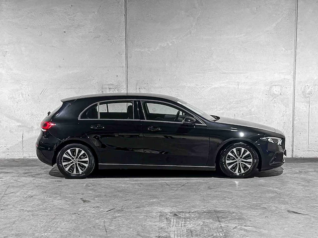 Mercedes-benz a160 business solution a-klasse 109pk 2021, l-307-dd - afbeelding 2 van  52