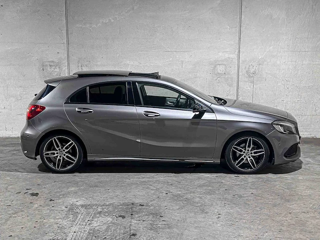 Mercedes-benz a160 sport edition 102pk 2018 a-klasse, sn-562-r - afbeelding 2 van  43