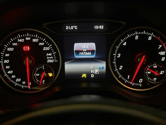 Mercedes-benz a160 sport edition 102pk 2018 a-klasse, sn-562-r - afbeelding 19 van  43