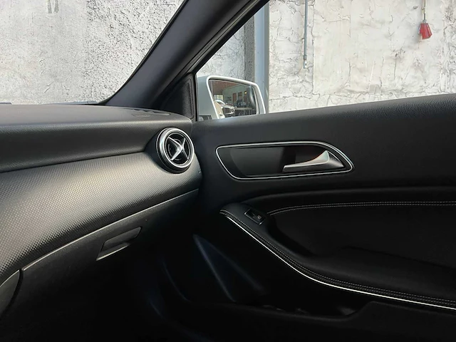 Mercedes-benz a180 a-klasse 122pk 2013, j-941-gj - afbeelding 36 van  57