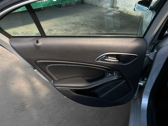 Mercedes-benz a180 a-klasse 122pk 2013, j-941-gj - afbeelding 38 van  57