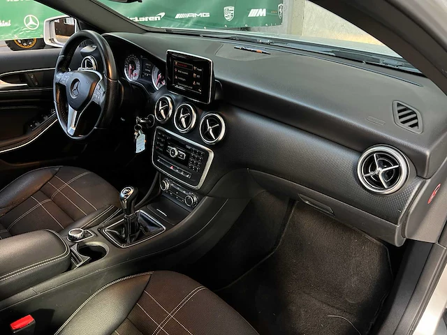 Mercedes-benz a180 a-klasse 122pk 2013, j-941-gj - afbeelding 42 van  57