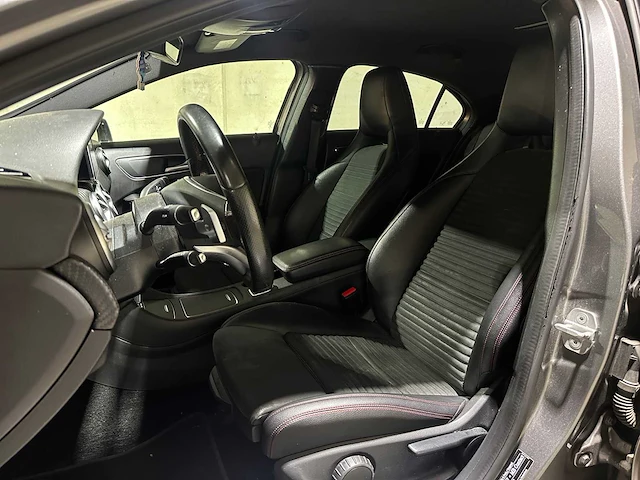 Mercedes-benz a180 ambition 122pk 2017 a-klasse, ng-468-v - afbeelding 25 van  39